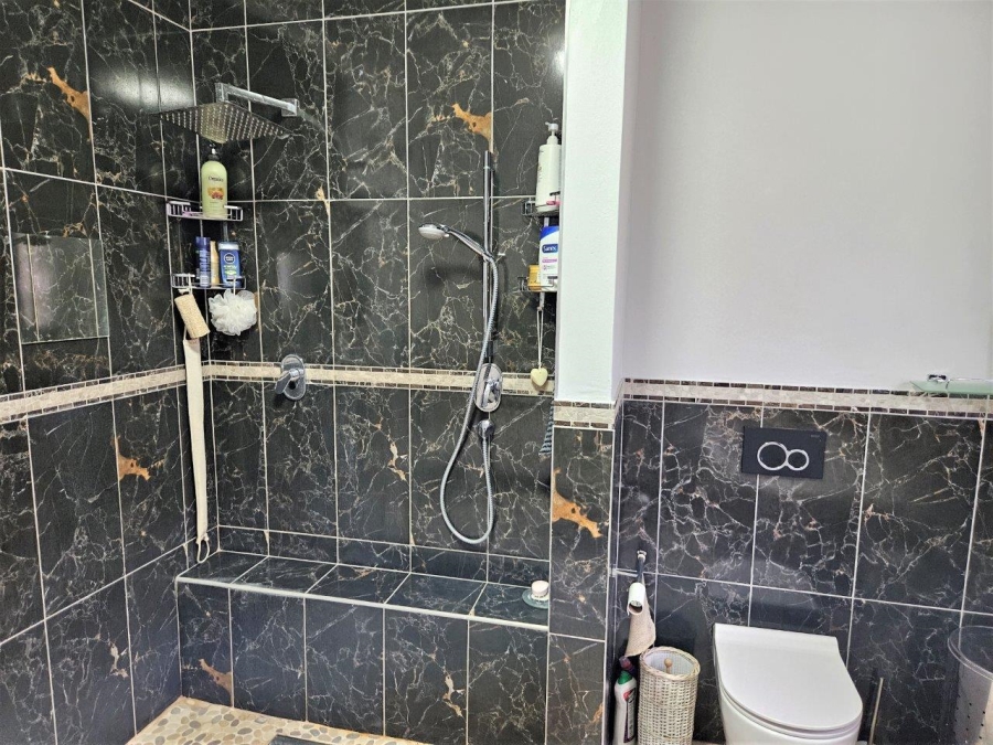 4 Bedroom Property for Sale in Melodie North West